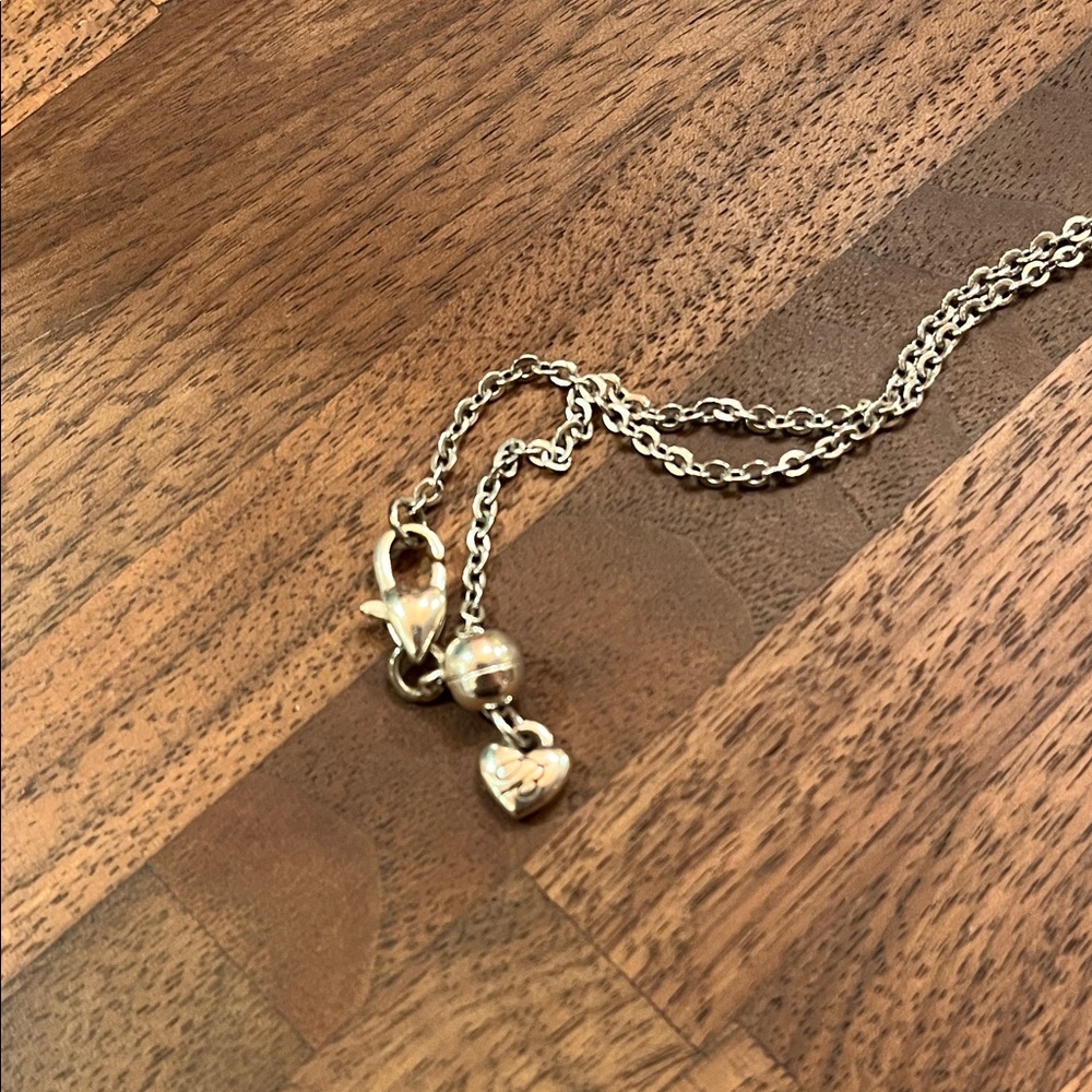 Brighton beautiful Silver Heart Pendant Necklace - Picture 7 of 8